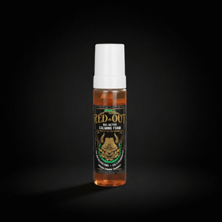 Aloe Tattoo Red Out rahustav vaht stuudiokasutuseks – PEG-, sulfaadi- ja säilitusainetevaba, ideaalne viimistlus enne pildistamist